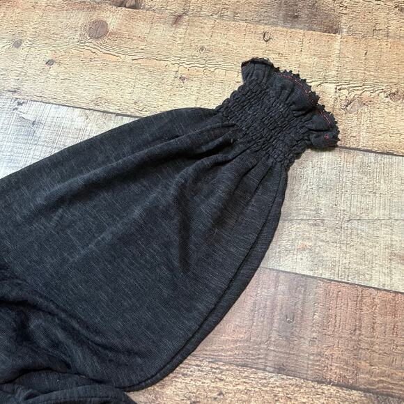 Free People NEW Women's Washed Black V-Neck Embroidered Siesta Fiesta Top Sz XS - Picture 7 of 7